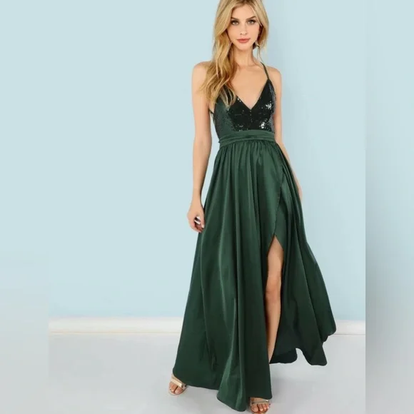Forest Green Sequin Gown | Color: Green | Size: Xs | Cdinh22's Closet Forest Green Sequin Gown | Color: Green | Size: Xs | Cdinh22's Closet